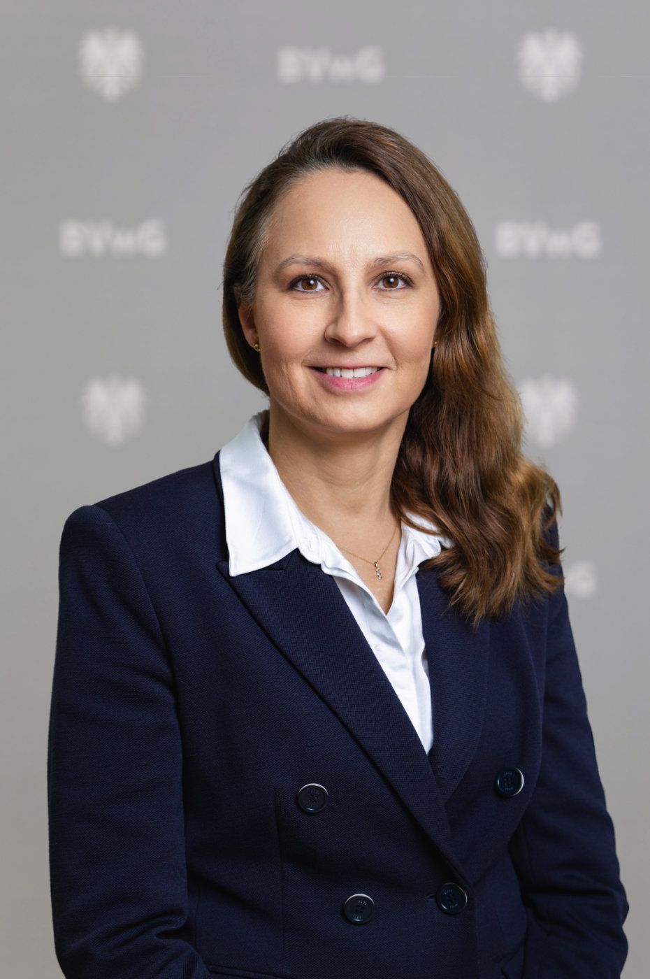 MMag.ᵃ Dr.ⁱⁿ Esther SCHNEIDER